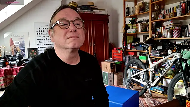 Snapshot of Jack_Beaulieu chatting on 11.07.25 Jack Beaulieu online show from 11.07.25