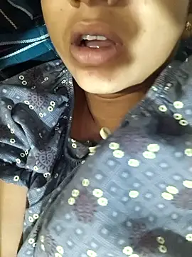 Snapshot of telugu_roja_099 chatting on 10.18.25 telugu roja 099 online show from 10.18.25