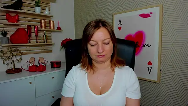 Snapshot of angelaSamt chatting on 04.30.26 angelaSamt online show from 04.30.26