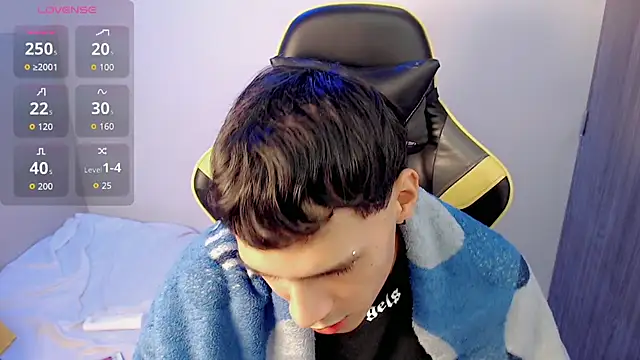 Snapshot of yankees_ chatting on 09.15.25 yankees online show from 09.15.25