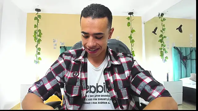 Muscle Scott online show from 10.25.25