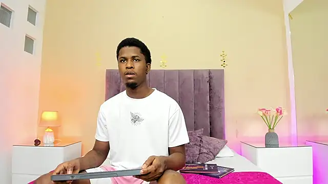Kiaraa y Her Crazy online show from 05.23.26