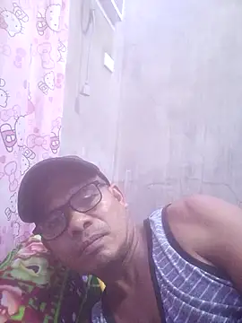 Snapshot of paringbudol chatting on 12.20.25 paringbudol online show from 12.20.25