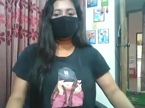 Snapshot of MuniaAfrinMisti chatting on 11.08.25 MuniaAfrinMisti online show from 11.08.25