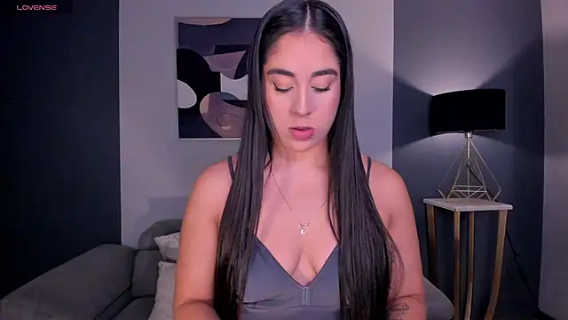 SussyBellX online show from 09.14.25