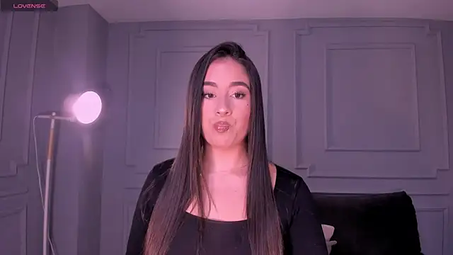 SussyBellX online show from 01.10.26