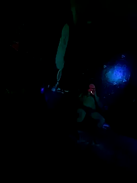 Snapshot of johnboones10 chatting on 10.23.25 johnboones10 online show from 10.23.25