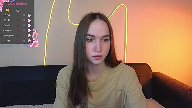 Angeel Kate online show from 09.15.25