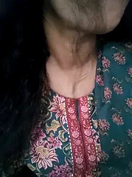 Snapshot of Deepa_Sharma143 chatting on 09.16.25 Deepa Sharma143 online show from 09.16.25