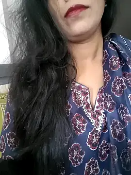 Snapshot of Deepa_Sharma143 chatting on 10.14.25 Deepa Sharma143 online show from 10.14.25