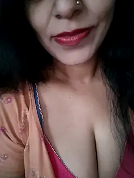 Snapshot of Deepa_Sharma143 chatting on 10.20.25 Deepa Sharma143 online show from 10.20.25