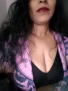 Deepa Sharma143 online show from 12.03.25