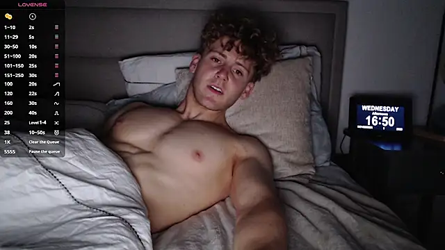 DominantAlex18 online show from 11.05.25