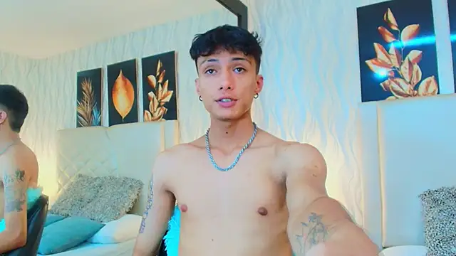 Lean Portman online show from 09.08.25