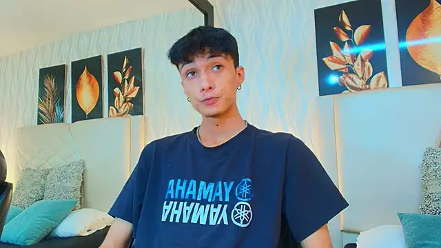 Lean Portman online show from 09.22.25