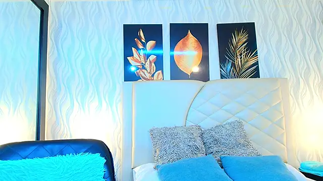 Lean Portman online show from 10.22.25