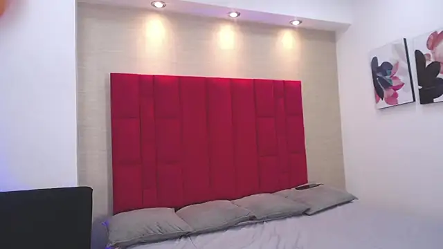 Cady Hot online show from 10.16.25