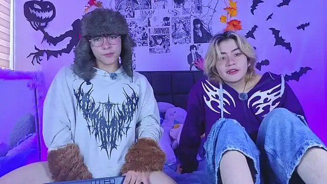 Vamps Lovers online show from 10.18.25