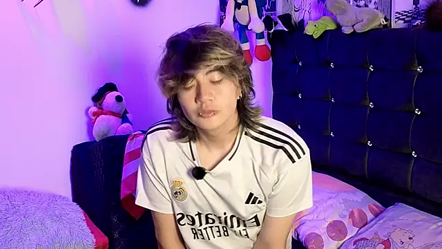 Vamps Lovers online show from 03.31.26