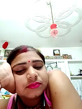 Snapshot of Rani_sahiba chatting on 09.11.25 Rani sahiba online show from 09.11.25