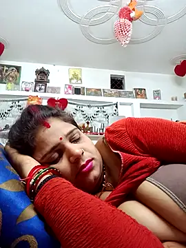 Snapshot of Rani_sahiba chatting on 10.14.25 Rani sahiba online show from 10.14.25