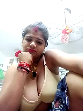 Snapshot of Rani_sahiba chatting on 10.15.25 Rani sahiba online show from 10.15.25