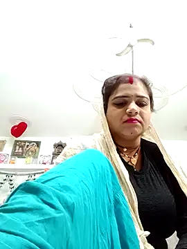 Snapshot of Rani_sahiba chatting on 10.17.25 Rani sahiba online show from 10.17.25