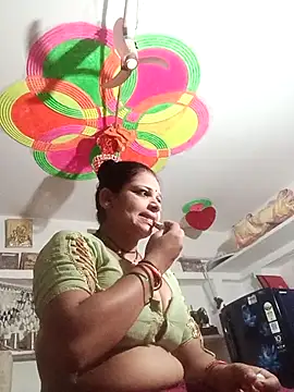 Snapshot of Rani_sahiba chatting on 06.24.26 Rani sahiba online show from 06.24.26
