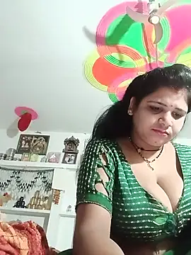 Snapshot of Rani_sahiba chatting on 07.15.26 Rani sahiba online show from 07.15.26