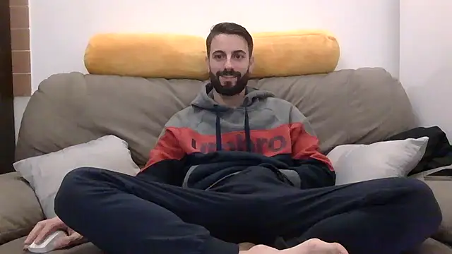 Amicisegreti online show from 03.05.26