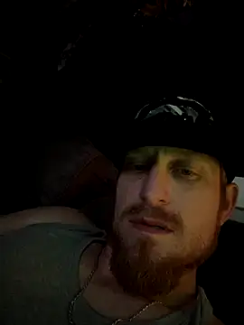Snapshot of BigKuntry0816 chatting on 10.28.25 BigKuntry0816 online show from 10.28.25