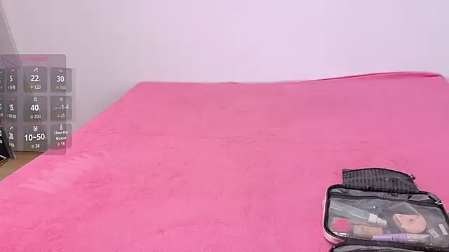 SofiaWildee online show from 10.04.25