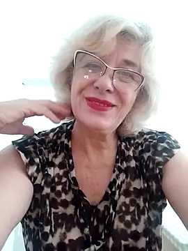 52MiaLove02 online show from 09.15.25