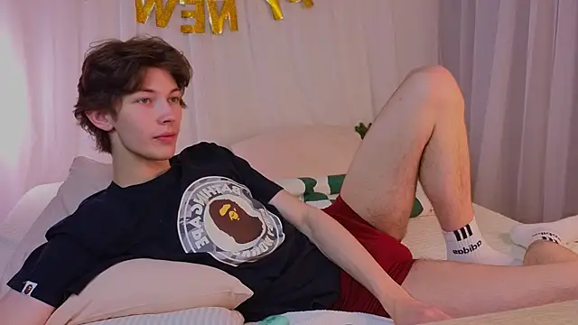  Den1s  online show from 12.18.25