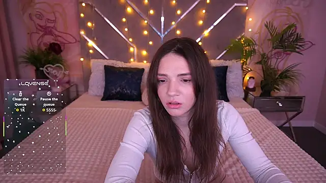 MirielleNymph online show from 04.06.26