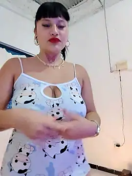 Eva Clark01 online show from 01.10.26