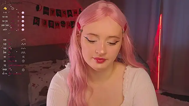 SabrinaCharm  online show from 10.26.25