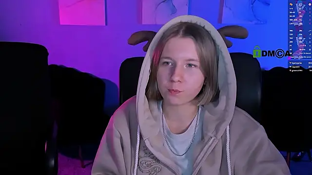 Snapshot of gloria_bubble chatting on 02.19.26 gloria bubble online show from 02.19.26