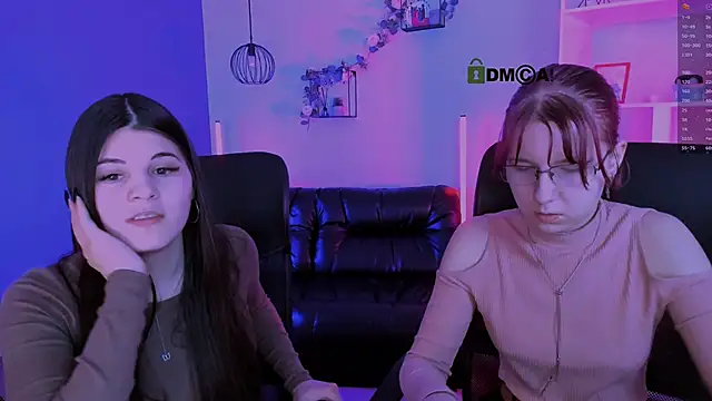 Snapshot of gloria_bubble chatting on 04.06.26 gloria bubble online show from 04.06.26