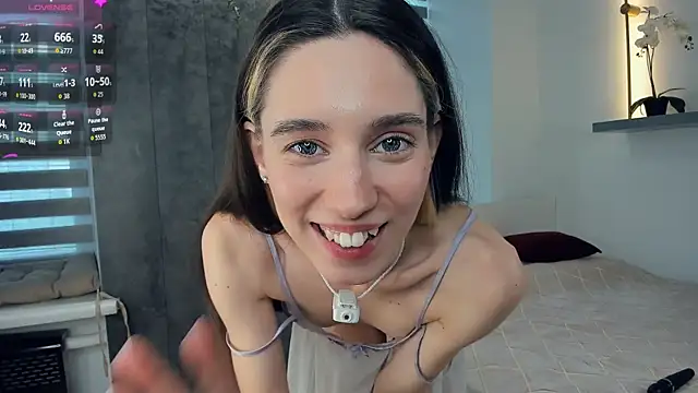 AntonettaTarring online show from 06.26.26
