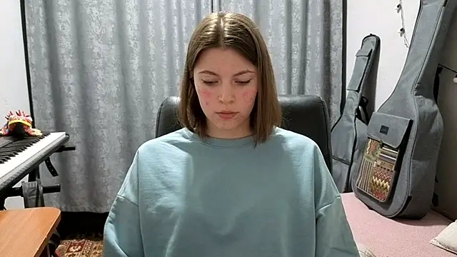CutieAnny online show from 05.23.26