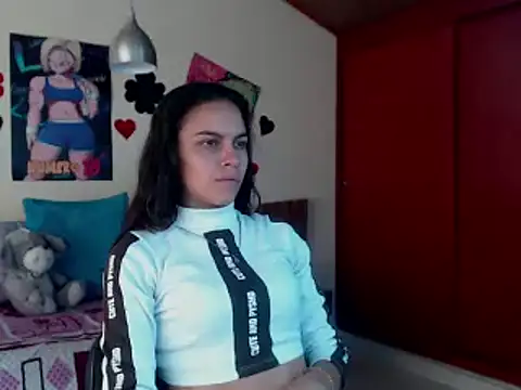 Skylovershot online show from 12.17.25