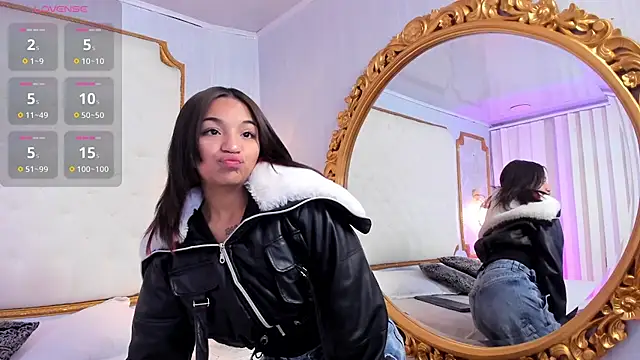 Manelyk evanss  online show from 10.15.25