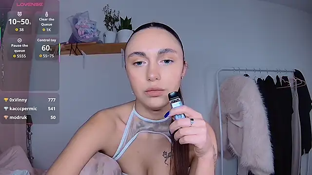 Leri Star online show from 11.30.25