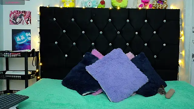 lizz bela1 online show from 09.27.25