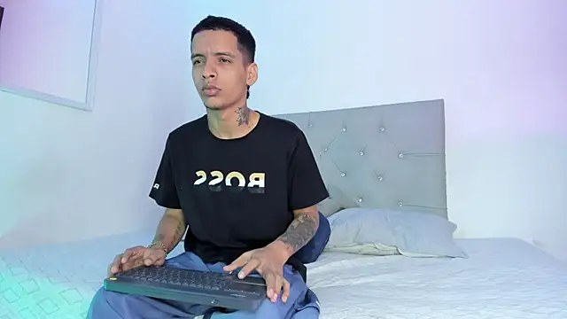 twinkDuohot online show from 02.14.26