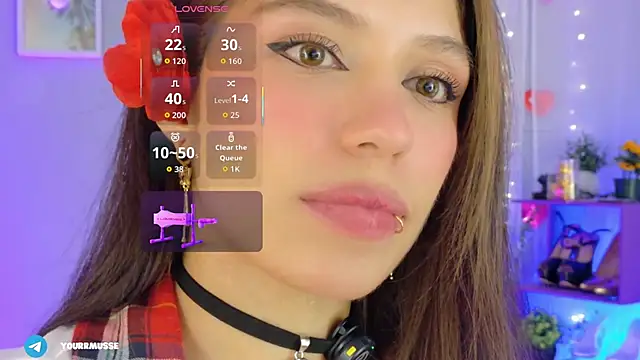 Snapshot of yourrmuse chatting on 02.14.26 yourrmuse online show from 02.14.26