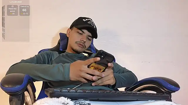 Snowlann online show from 01.07.26