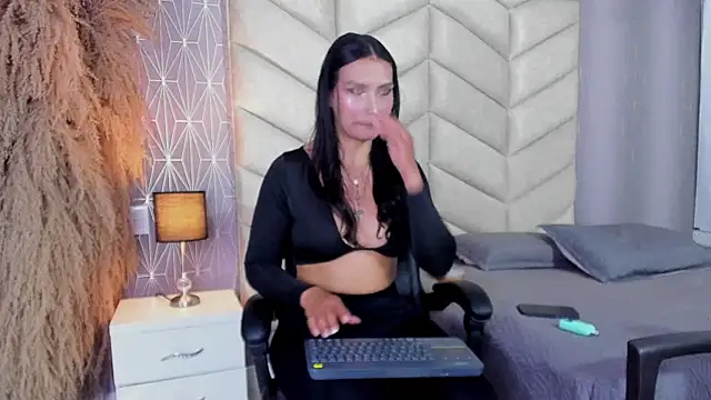 samiradoll online show from 11.11.25