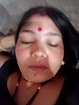 Snapshot of Rashili_jaan chatting on 04.23.26 Rashili jaan online show from 04.23.26
